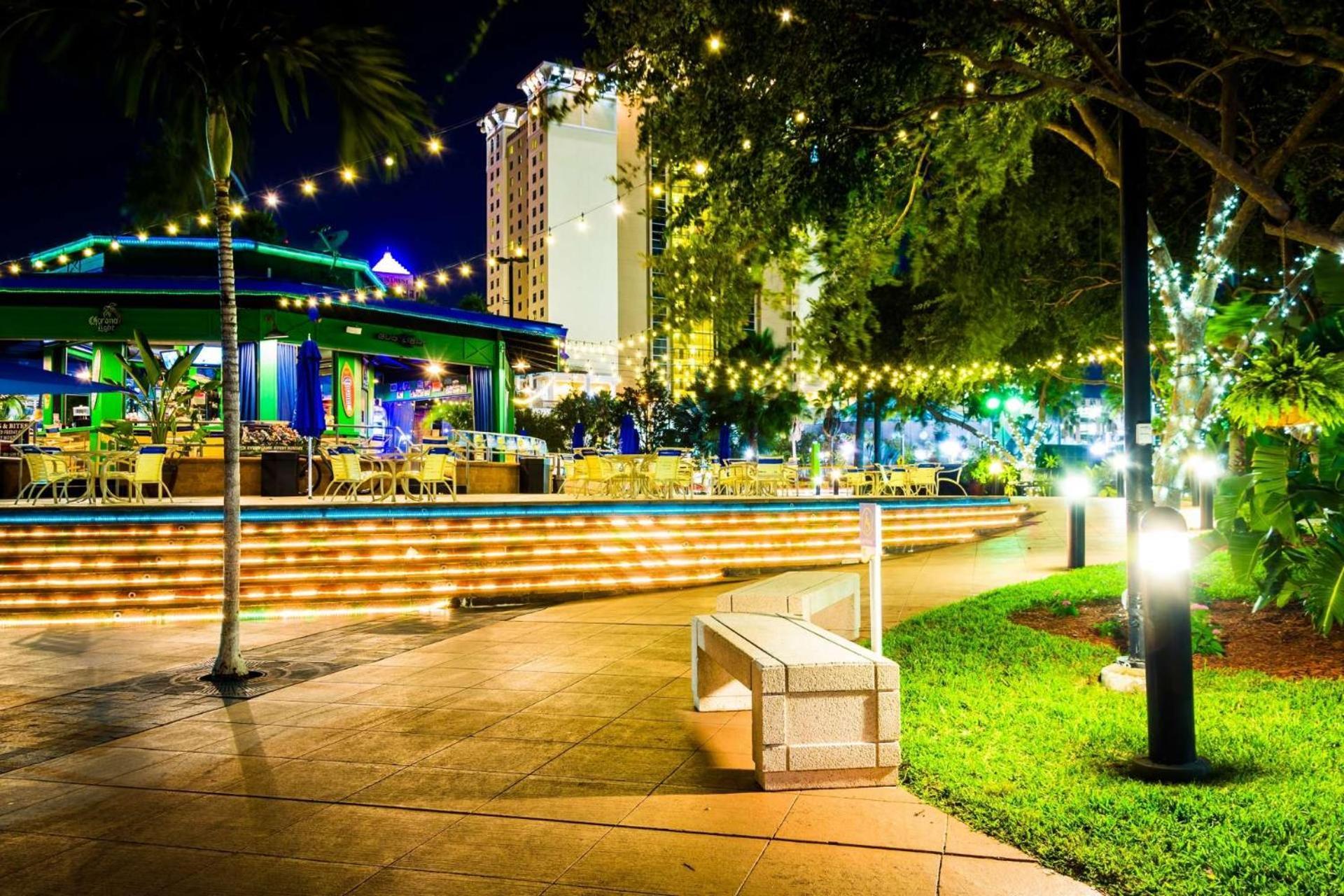 Destination Historic Tampa Villa Bagian luar foto